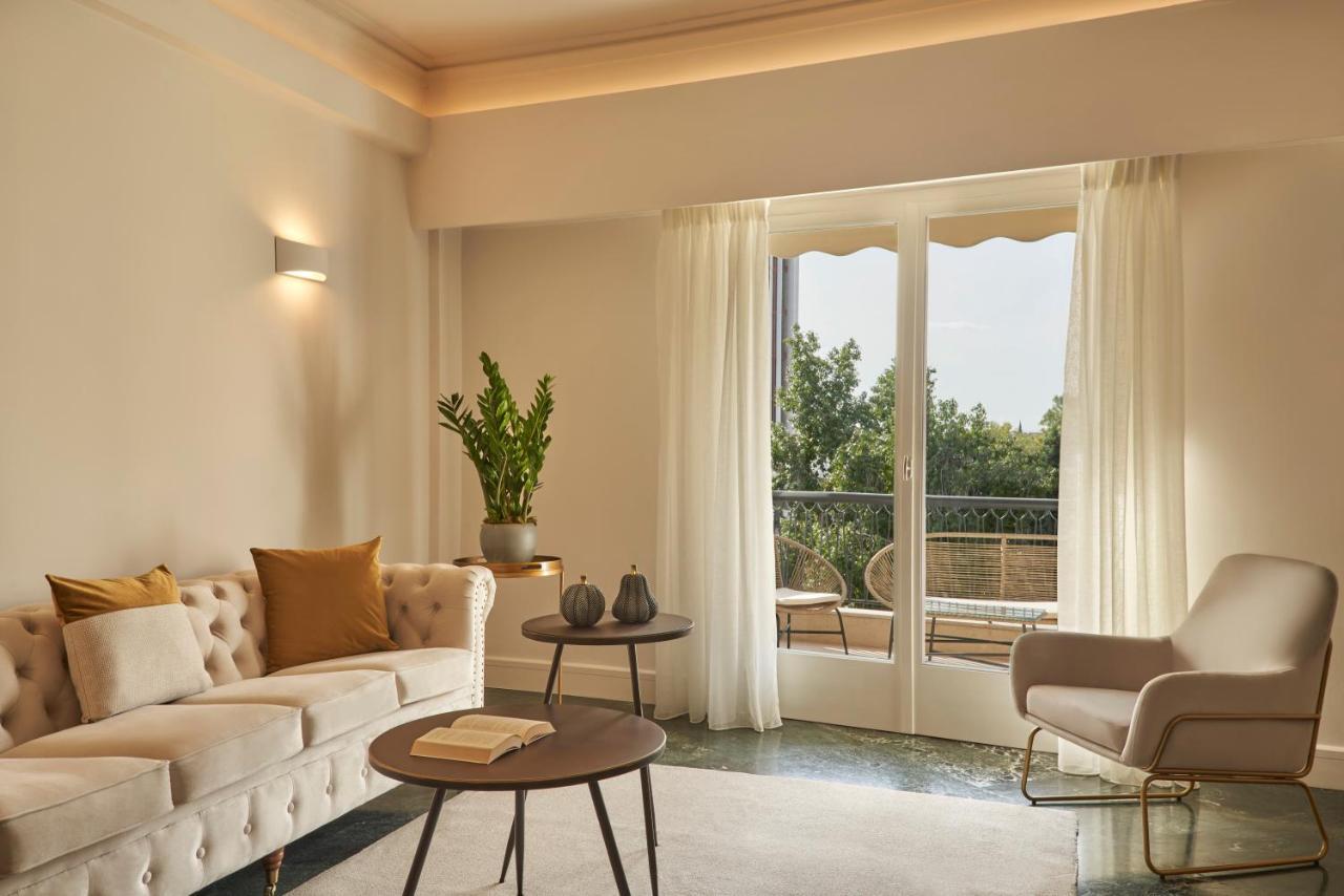 Chic N Bright 3Bd Apt With Hilton View Athén Kültér fotó