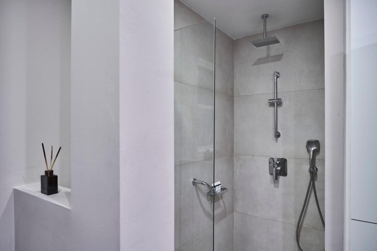 Chic N Bright 3Bd Apt With Hilton View Athén Kültér fotó