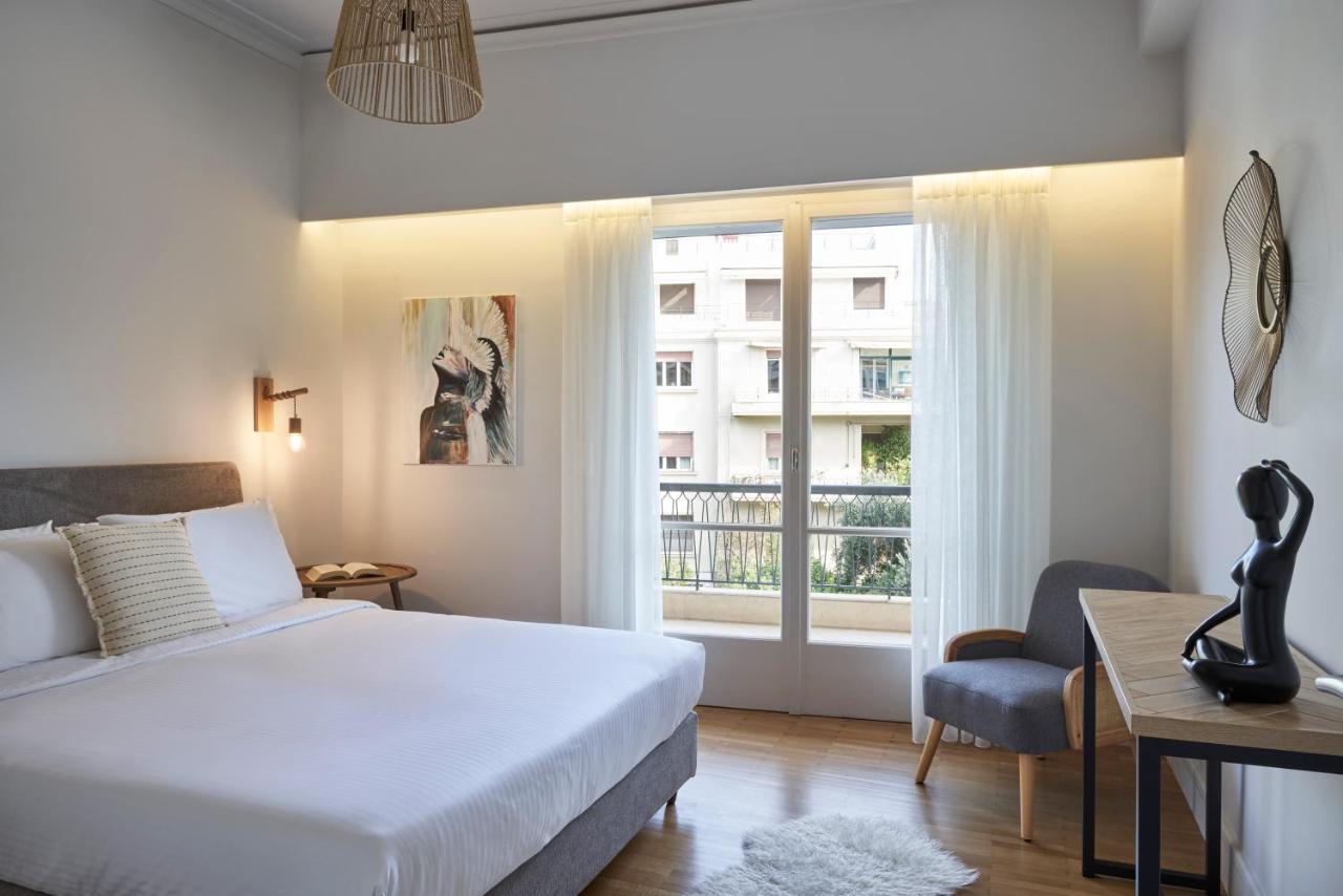Chic N Bright 3Bd Apt With Hilton View Athén Kültér fotó
